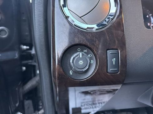 Used 2015 Ford F350 Platinum image 28