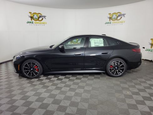 New 2026 BMW 430i xDrive w/ M Sport Package AWD/4WD image 4