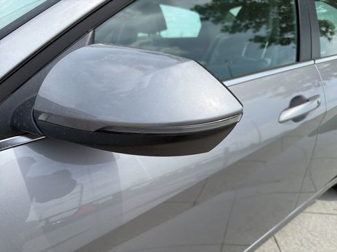 New 2026 Hyundai Elantra Limited FWD image 10