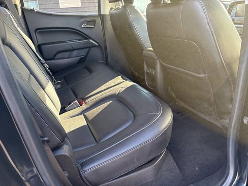 Used 2016 GMC Canyon SLT w/ Driver Alert Package image 9