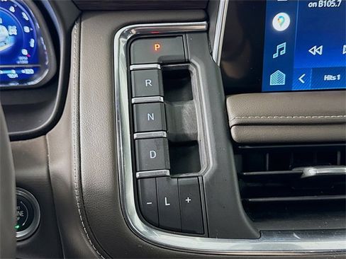 Used 2022 Chevrolet Tahoe LT w/ LT Signature Plus Package image 19