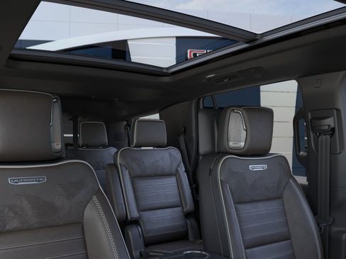 New 2026 GMC Yukon Denali Ultimate AWD/4WD image 24