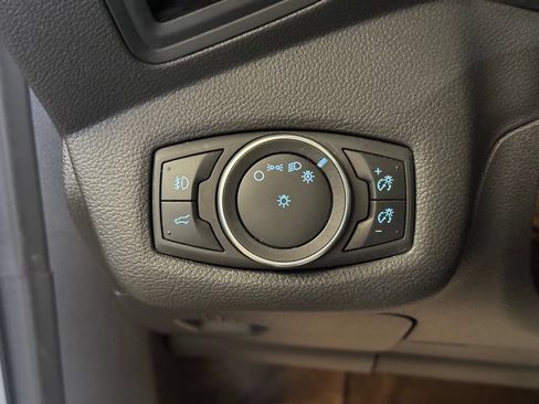 Used 2018 Ford Escape SE AWD/4WD image 18