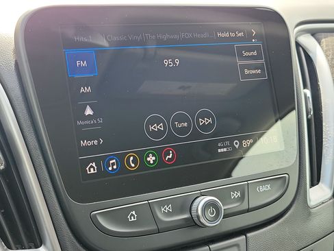 Used 2025 Chevrolet Malibu LT FWD image 29