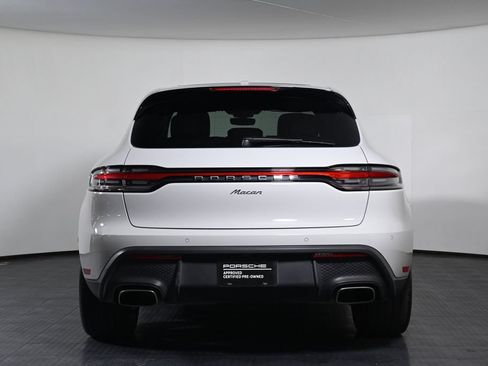 Used 2023 Porsche Macan AWD/4WD image 6