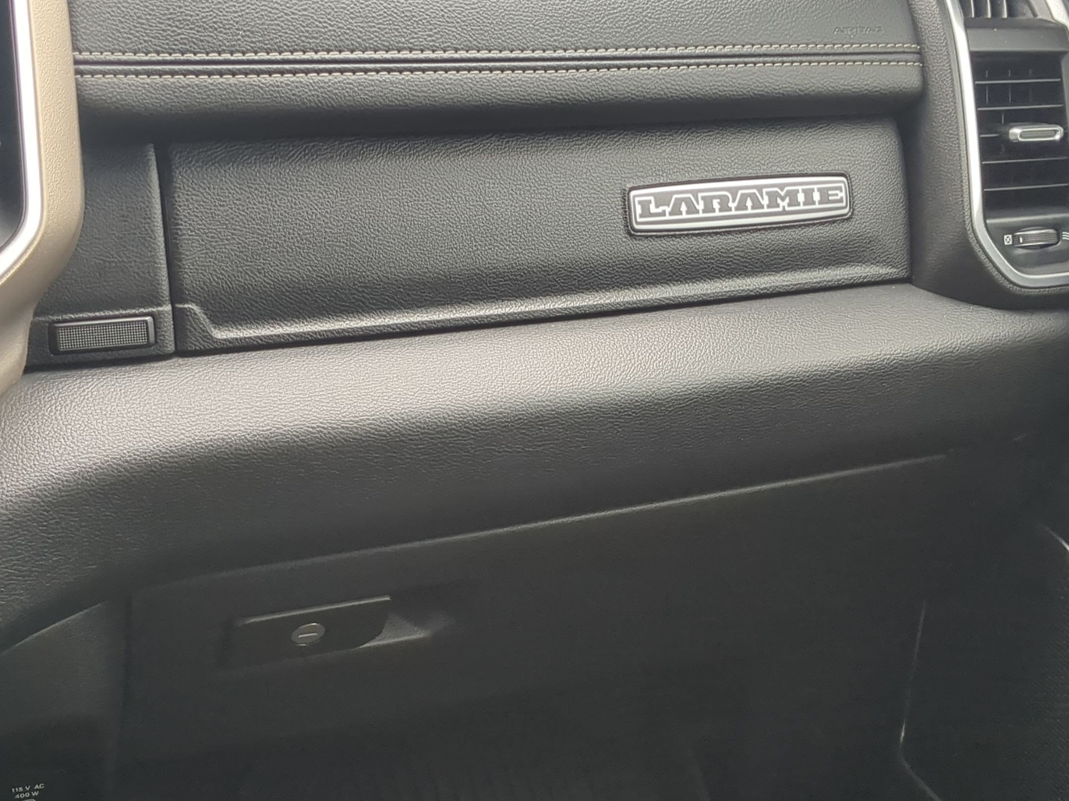 Used 2020 RAM 1500 Laramie AWD/4WD image 32