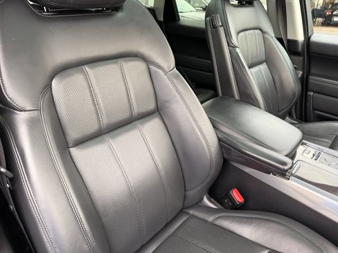 Used 2019 Land Rover Range Rover Sport HSE AWD/4WD image 11