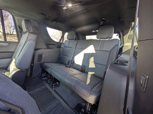 New 2026 Chevrolet Suburban RST w/ Advanced Technology Package image 20