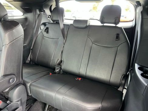 Certified 2025 Toyota Sienna Platinum AWD/4WD image 16