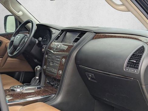 Used 2017 Nissan Armada Platinum w/ Interior Lighting Package image 21