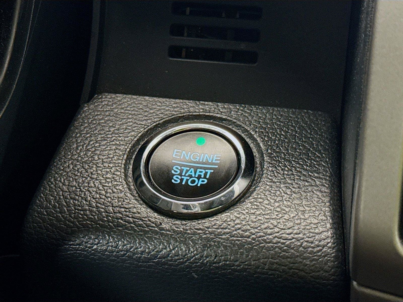 Used 2022 Ford F250 Lariat w/ Tremor Off-Road Package AWD/4WD image 11