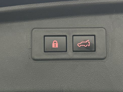 Used 2024 Subaru Outback Premium AWD/4WD image 14