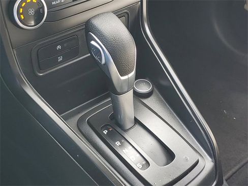 Used 2021 Ford EcoSport S image 25