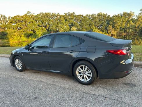 Used 2026 Toyota Camry LE FWD image 3