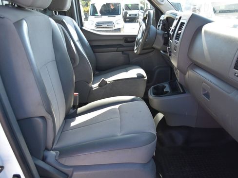 Used 2018 Nissan NV 1500 S image 10