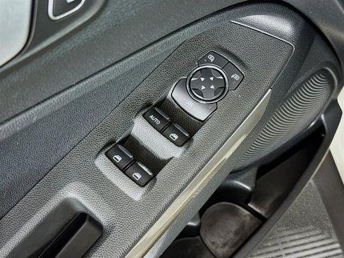 Used 2020 Ford EcoSport Titanium image 20