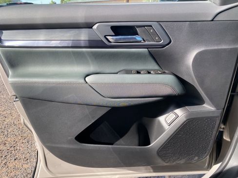 New 2026 GMC Terrain AT4 AWD/4WD image 35