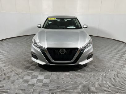 Used 2022 Nissan Altima 2.5 SV