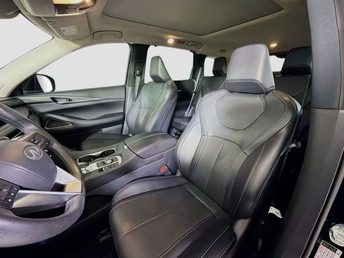 Used 2024 INFINITI QX60 Luxe w/ Vision Package image 13