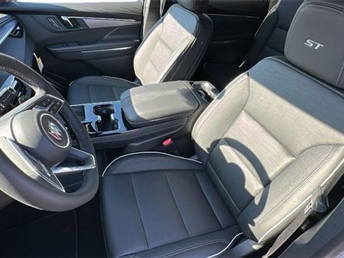 New 2025 Buick Enclave Sport Touring w/ Power Package image 19