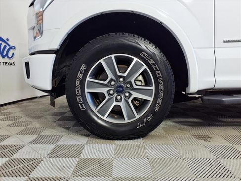 Used 2016 Ford F150 XLT w/ Equipment Group 301A Mid image 8