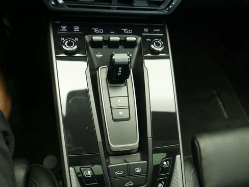 Certified 2020 Porsche 911 Carrera 4S AWD/4WD image 24