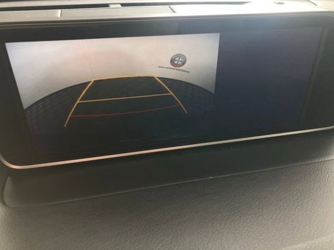 Used 2017 Lexus RX 350 AWD image 4