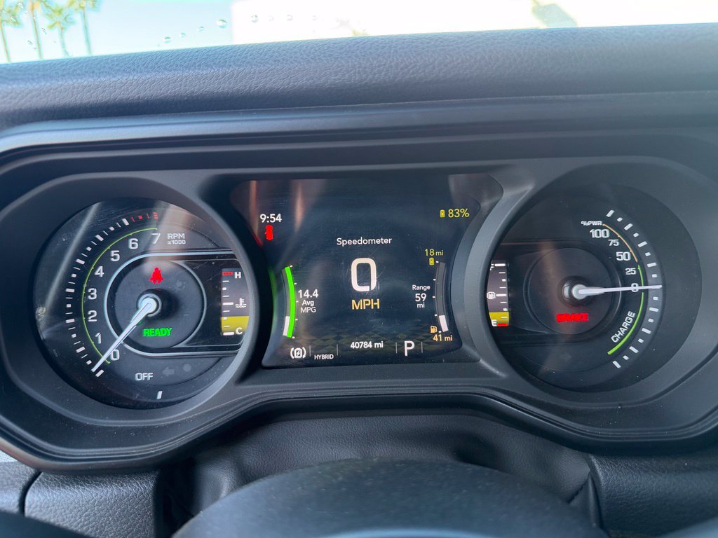 Used 2024 Jeep Wrangler Unlimited AWD/4WD image 23