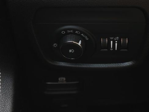 Used 2024 Jeep Grand Cherokee L Limited AWD/4WD image 20