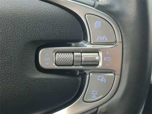 Used 2023 Genesis GV70 2.5T w/ Advanced Package image 25