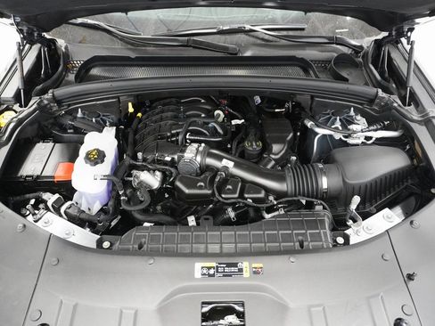 Used 2025 Jeep Grand Cherokee L Laredo w/ Luxury Tech Group I image 9