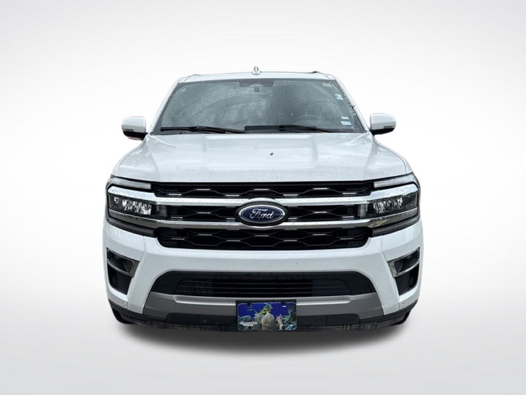 Used 2024 Ford Expedition Limited RWD image 3
