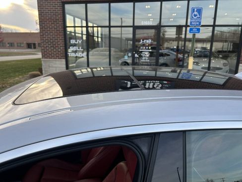 Used 2018 BMW 330i Gran Turismo xDrive image 25