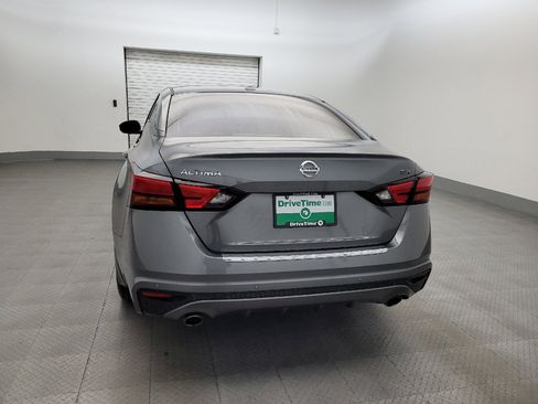 Used 2021 Nissan Altima 2.5 SR w/ SR Premium Package FWD image 6