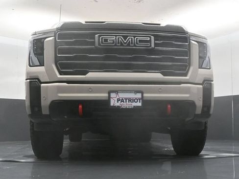 Used 2026 GMC Sierra 2500 AT4 w/ AT4 Premium Plus Package AWD/4WD image 54