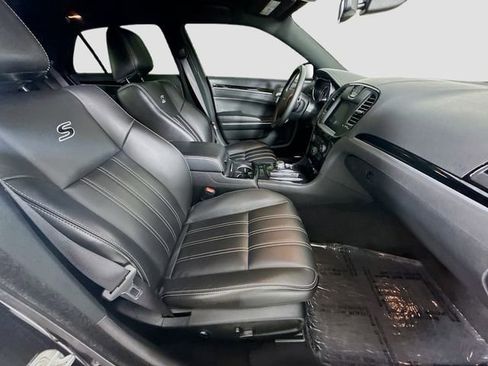 Used 2021 Chrysler 300 S w/ S Model Appearance Package RWD image 26