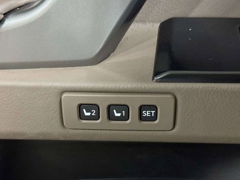 Certified 2023 Lexus GX 460 Premium AWD/4WD image 24