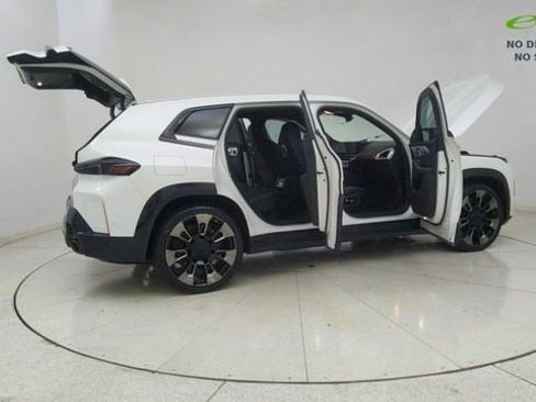 Used 2023 BMW XM AWD/4WD image 72