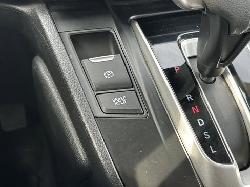 Used 2019 Honda CR-V LX image 30