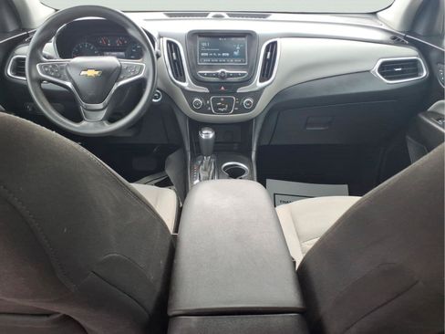 Used 2018 Chevrolet Equinox LS FWD image 14