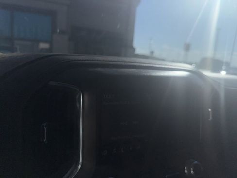 Used 2019 GMC Sierra 1500 AT4 w/ AT4 Premium Package AWD/4WD image 16