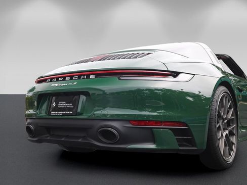 Used 2024 Porsche 911 Targa 4S AWD/4WD image 18