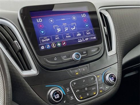 Used 2023 Chevrolet Malibu LT w/ Driver Confidence Package image 17