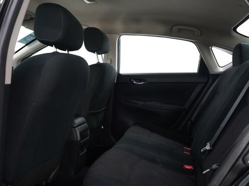 Used 2019 Nissan Sentra S FWD image 17