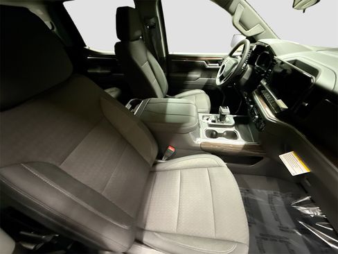 New 2026 Chevrolet Silverado 1500 LT Trail Boss w/ Safety Package image 30