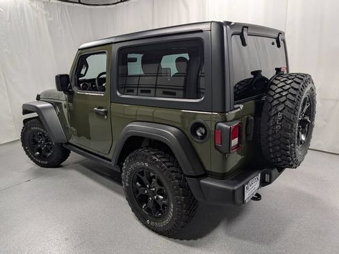 Used 2022 Jeep Wrangler Sport AWD/4WD image 6