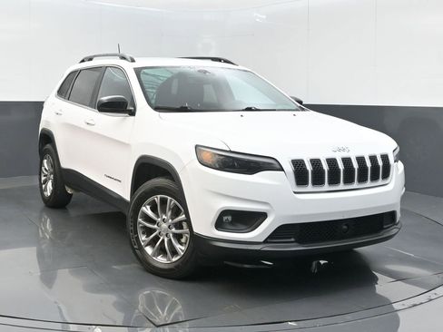 Certified 2022 Jeep Cherokee Latitude Lux image 2