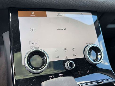 Used 2022 Land Rover Range Rover Velar S AWD/4WD image 28