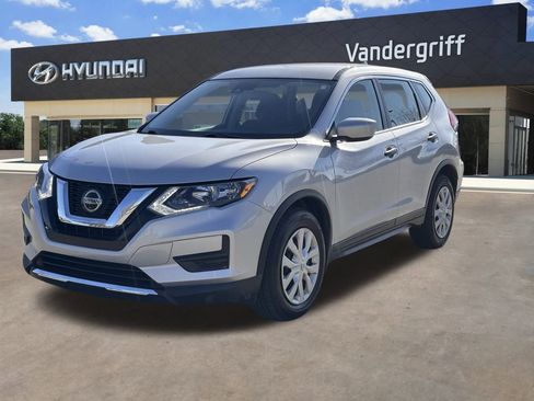 Used 2020 Nissan Rogue S image 5
