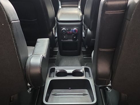 Used 2021 Ford Explorer Limited w/ Equipment Group 301A AWD/4WD image 15